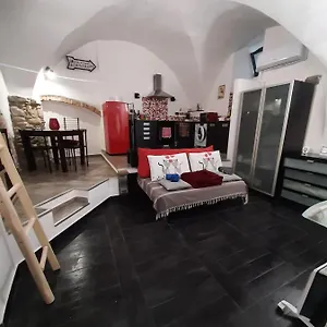 rose-rosse-casa-vacanze.hotelitalianriviera.com/